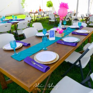 Mesa extra de madera para regalos ó pastel