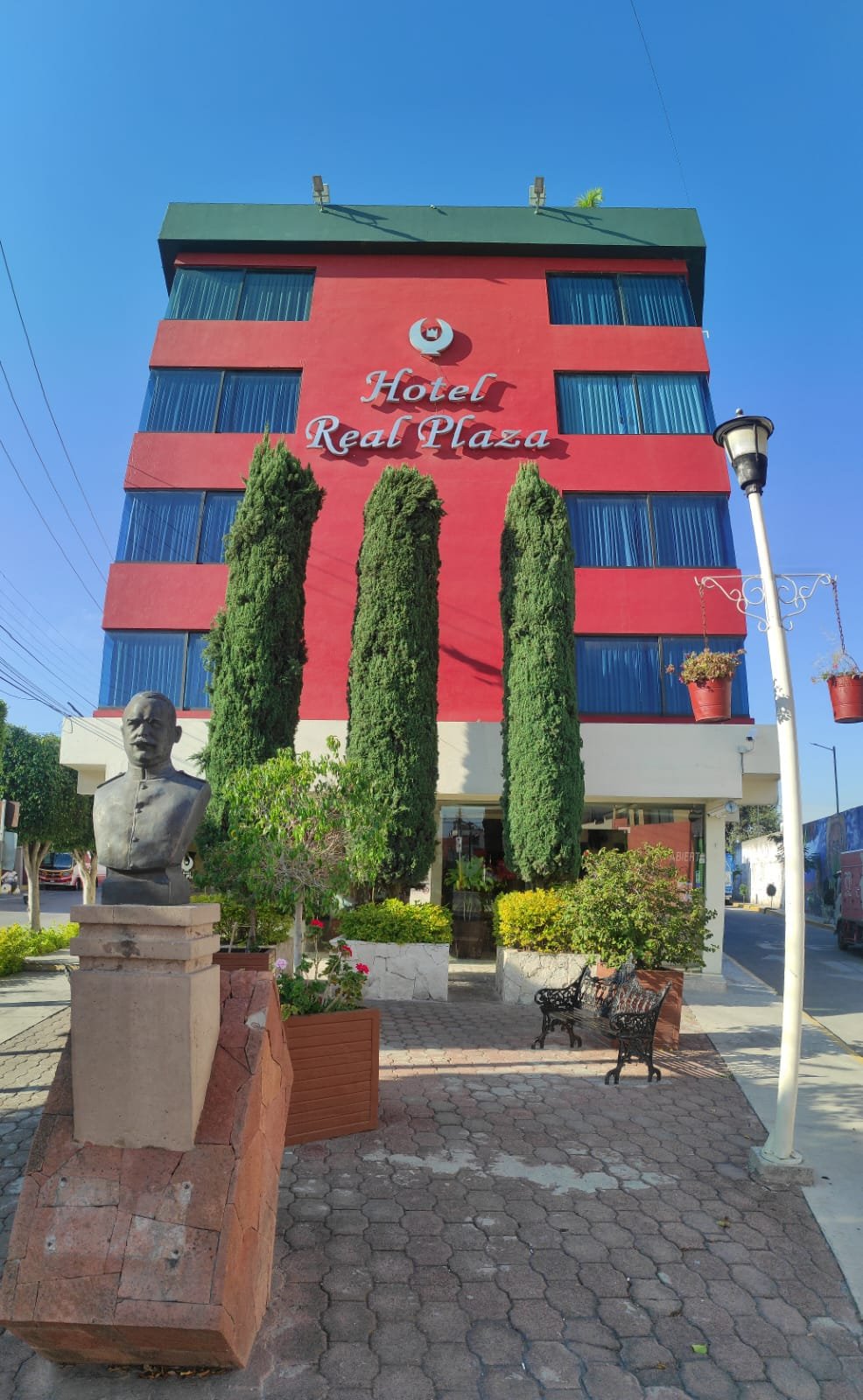 Hotel Real Plaza
